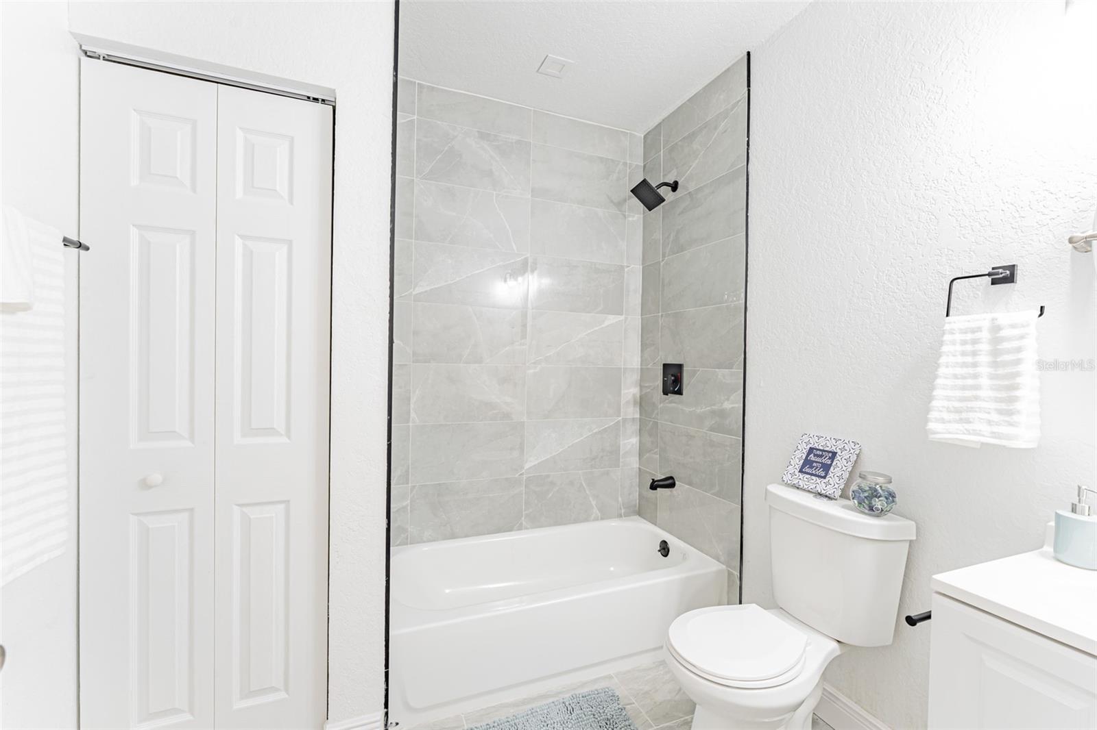 NEBRASKA HEIGHTS - Residential