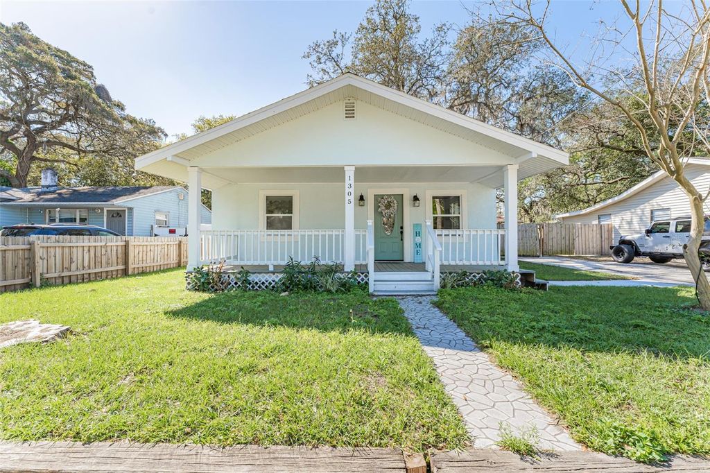Photo of 1305 E Osborne Avenue, Tampa, FL 33603 (MLS # TB8481457)