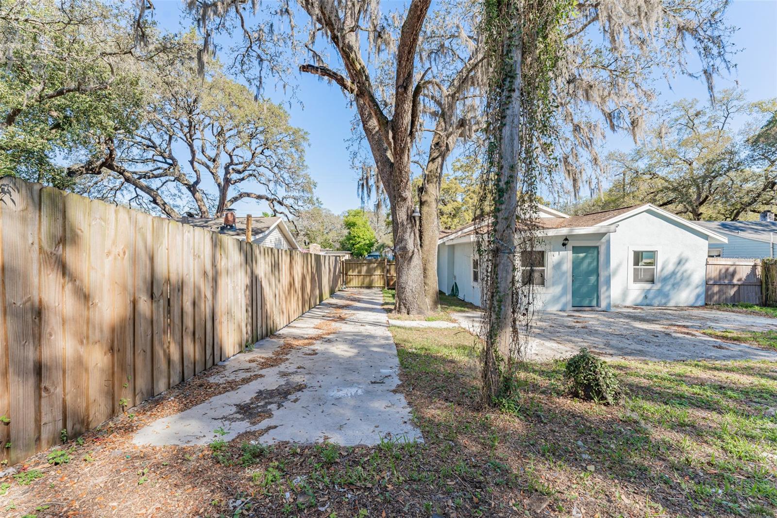 NEBRASKA HEIGHTS - Residential