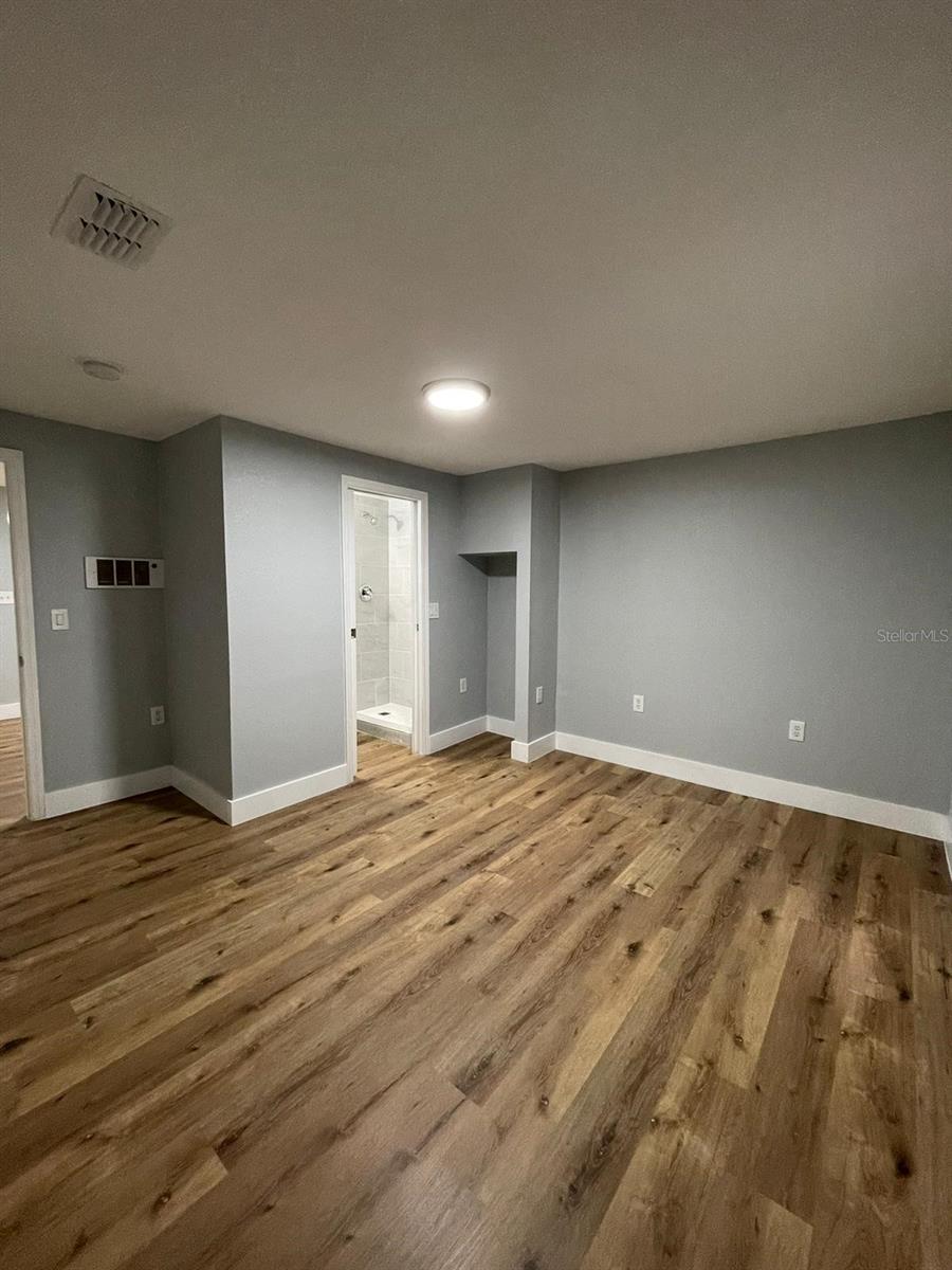 AVONDALE PARK FIRST ADD - Residential Income