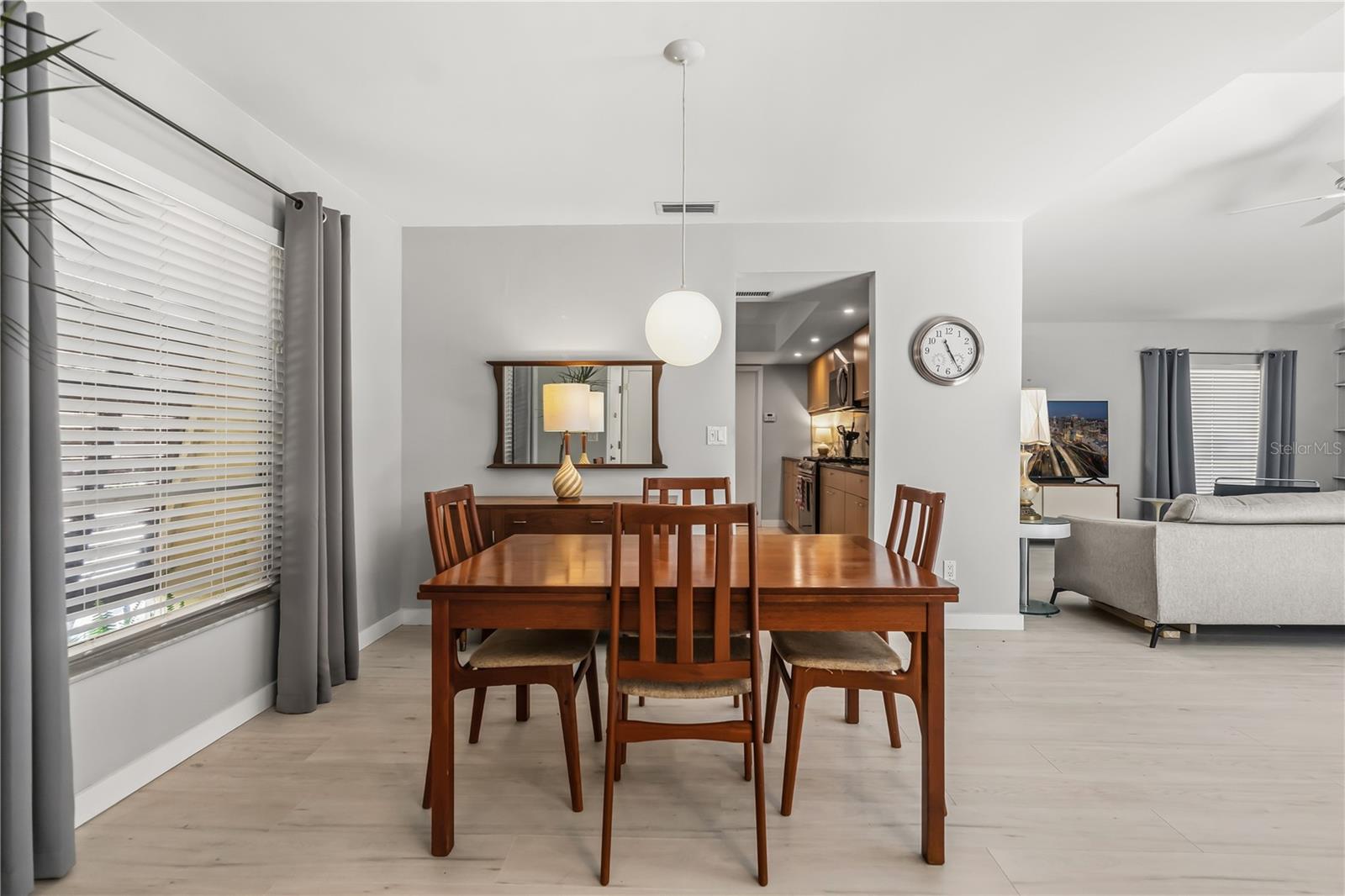 ISLAND CLUB AT ROSEMONT CONDO PH 07 - Residential