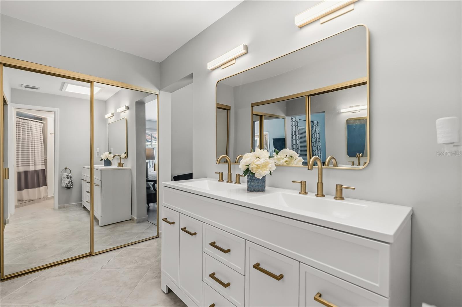 ISLAND CLUB AT ROSEMONT CONDO PH 07 - Residential