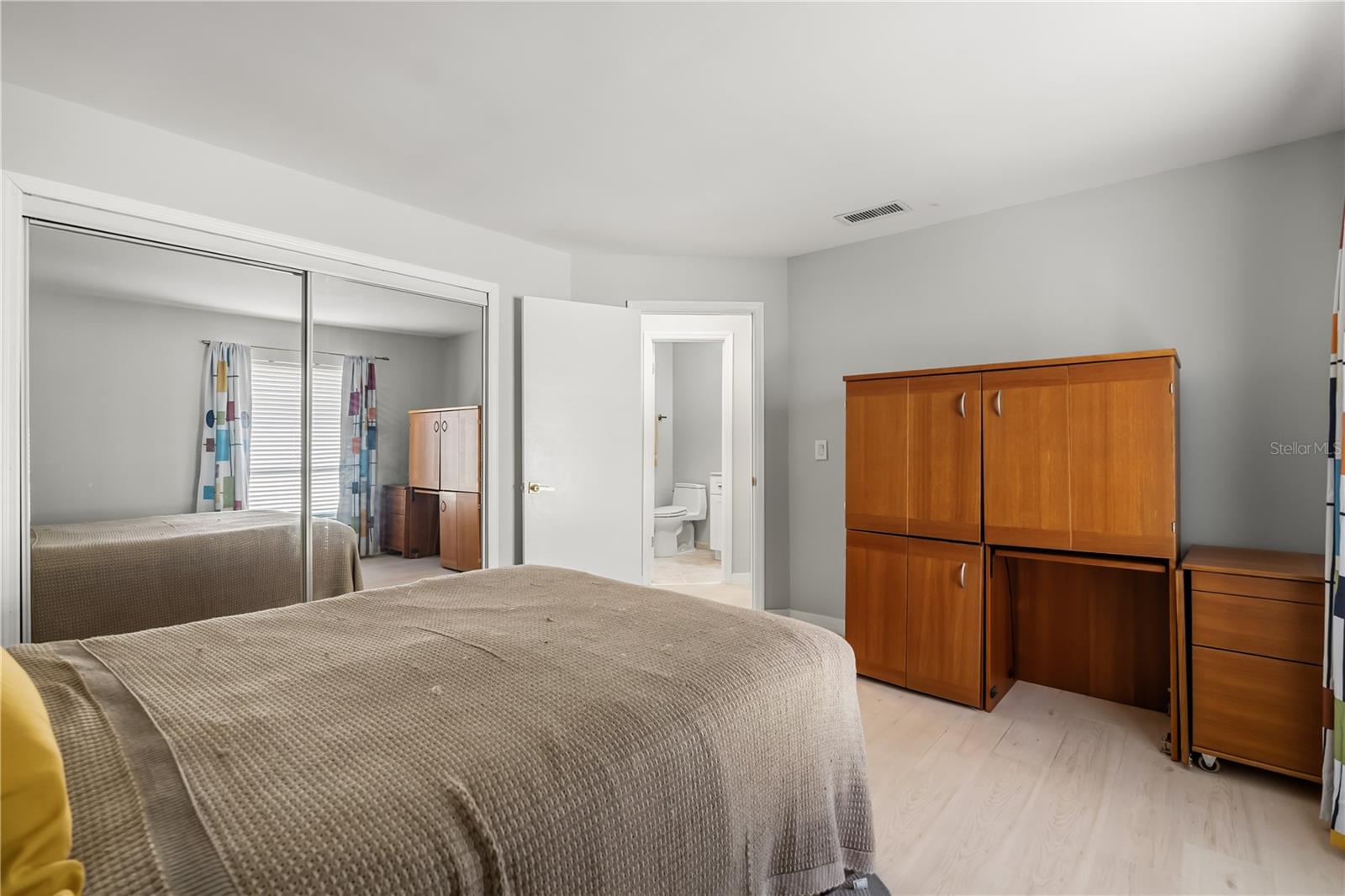 ISLAND CLUB AT ROSEMONT CONDO PH 07 - Residential