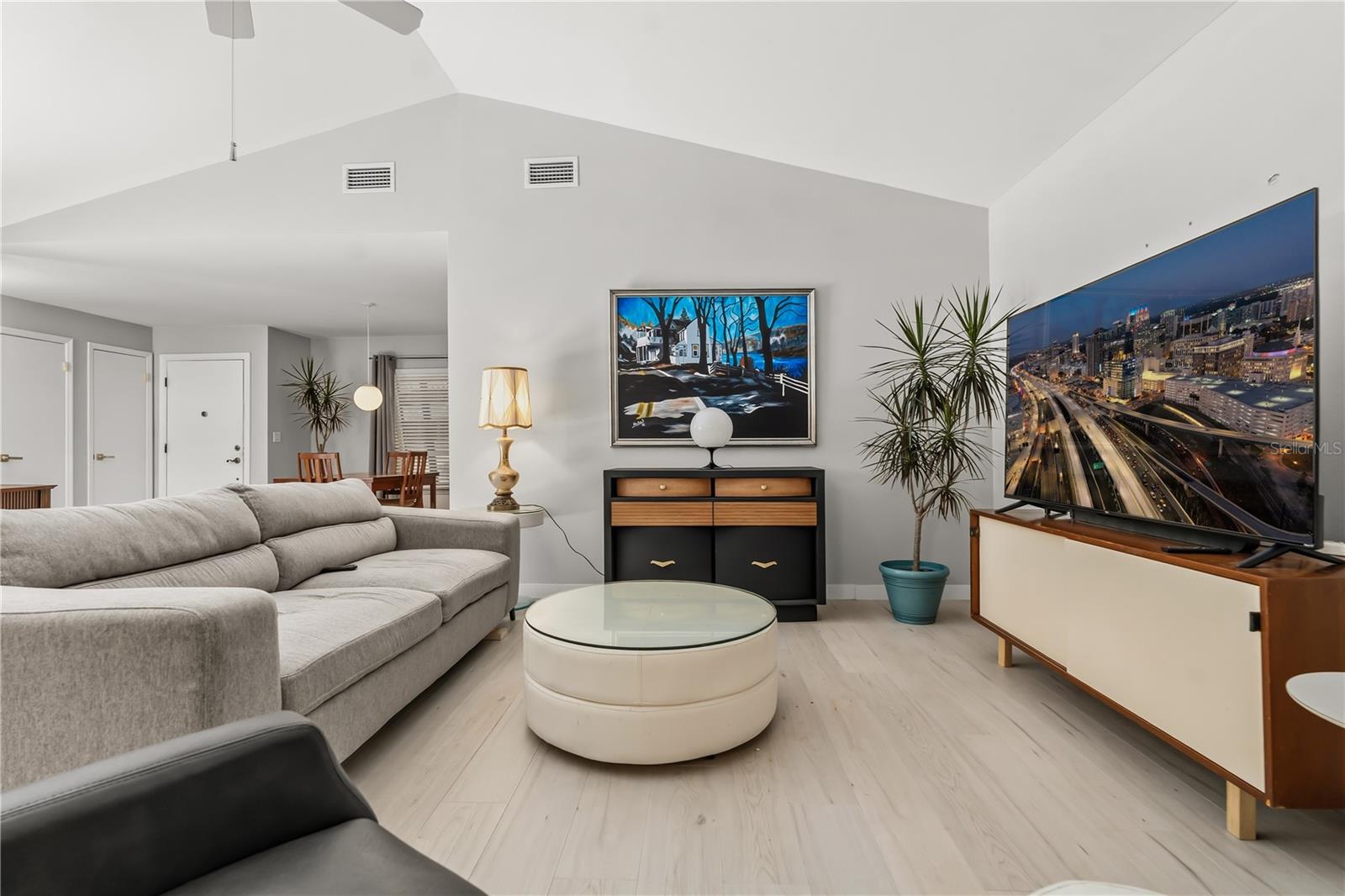 ISLAND CLUB AT ROSEMONT CONDO PH 07 - Residential