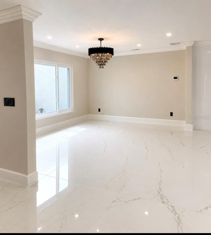 1341 W LAKESHORE DRIVE