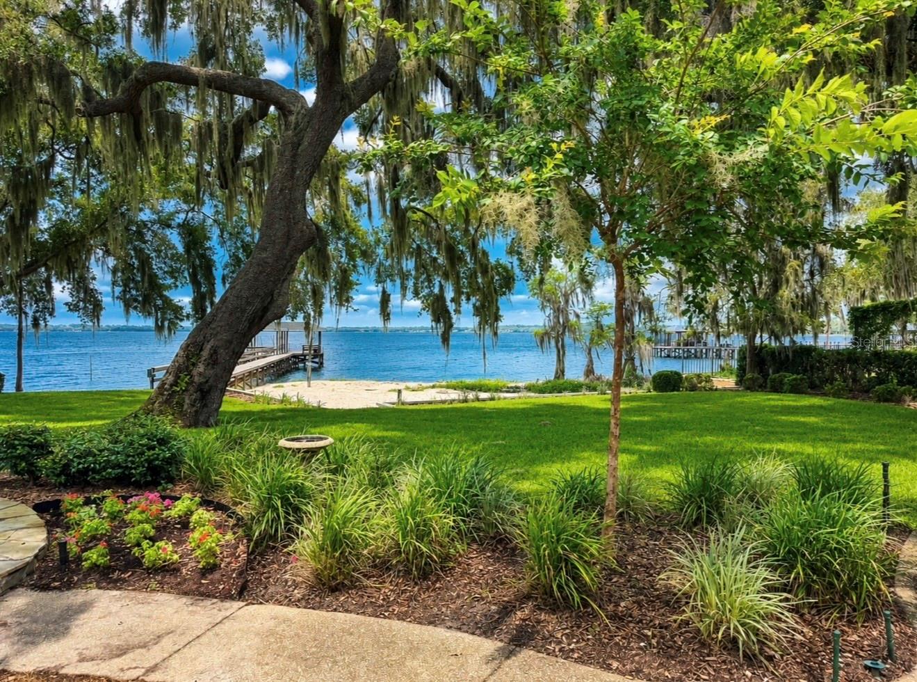 1341 W LAKESHORE DRIVE