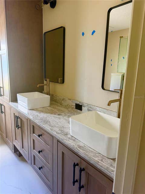 Tiny photo for 1341 W Lakeshore Drive, Clermont, FL 34711 (MLS # G5113379)