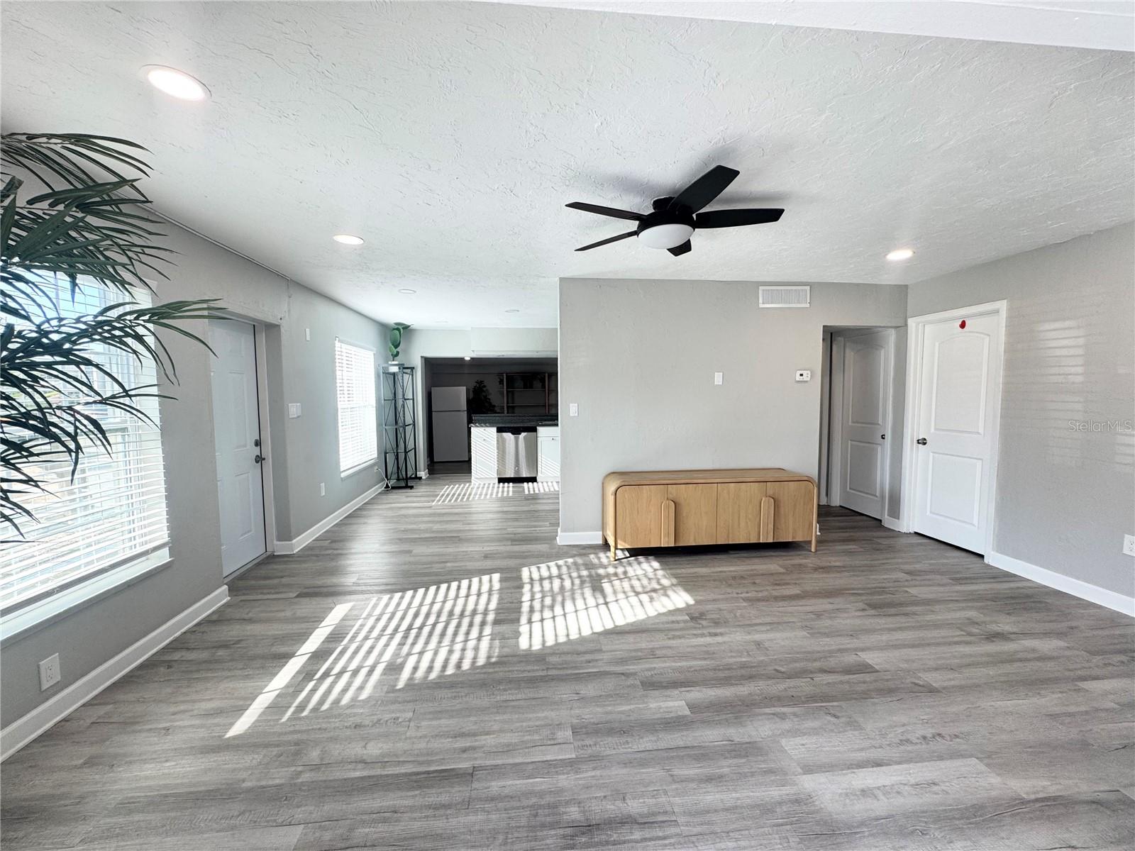 WESLO WILLOWS - Residential Lease