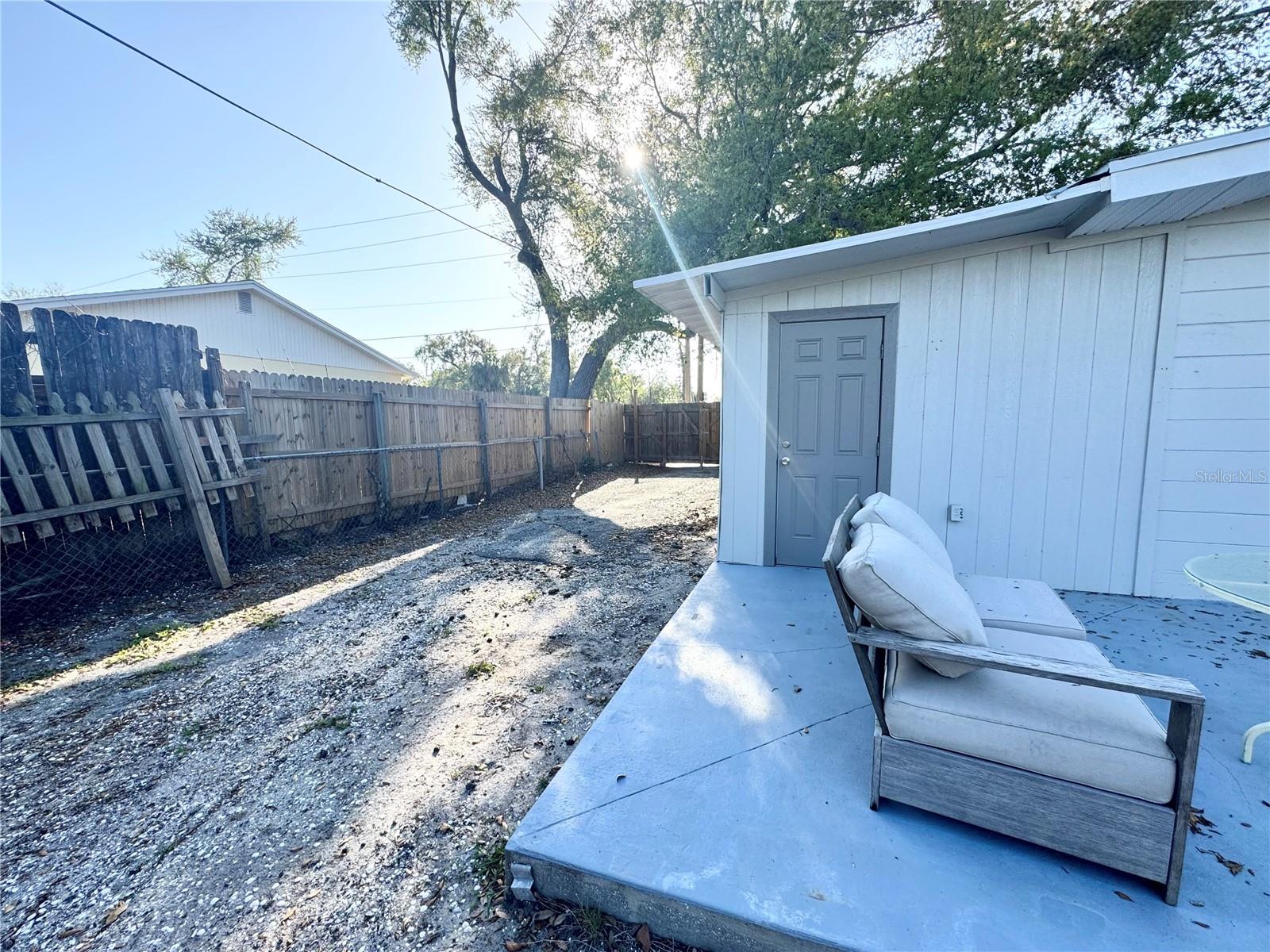 WESLO WILLOWS - Residential Lease