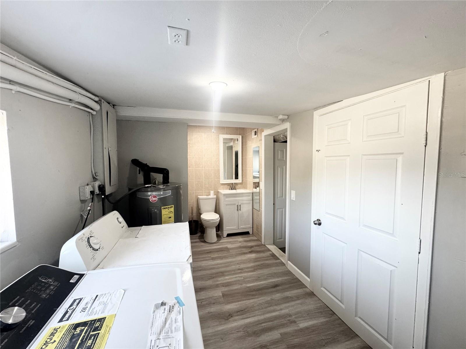 WESLO WILLOWS - Residential Lease