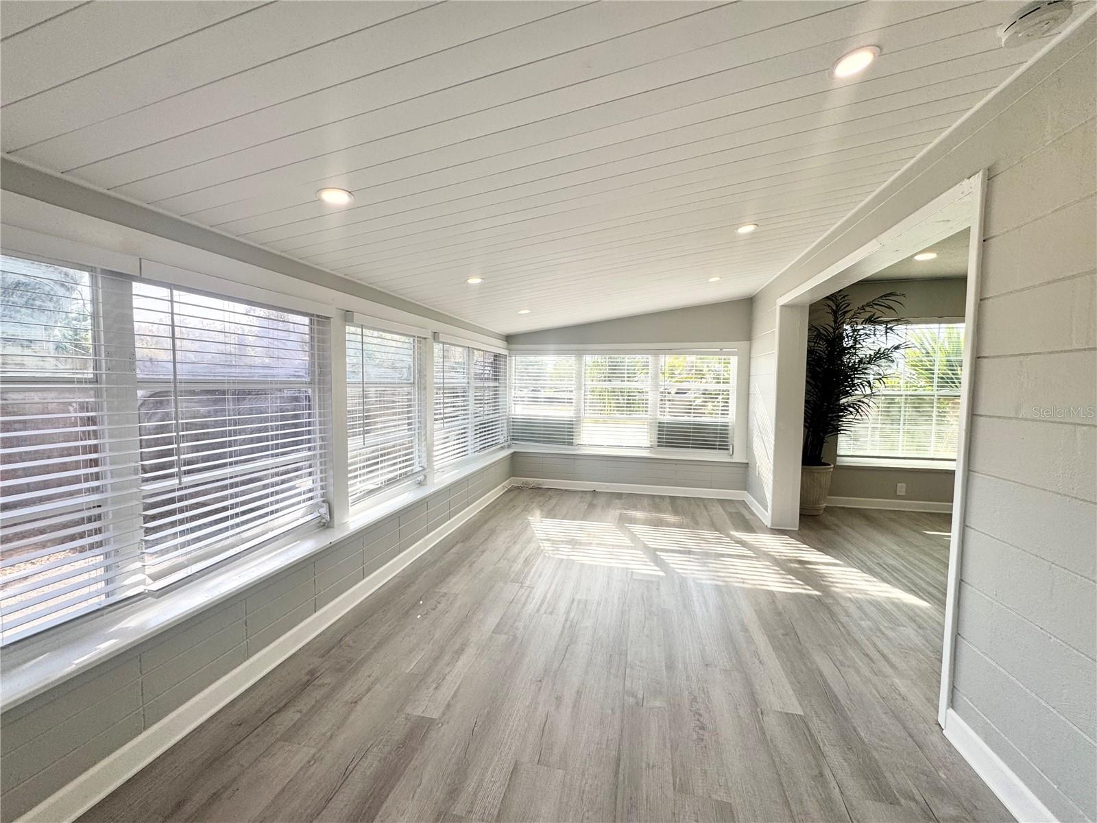 WESLO WILLOWS - Residential Lease