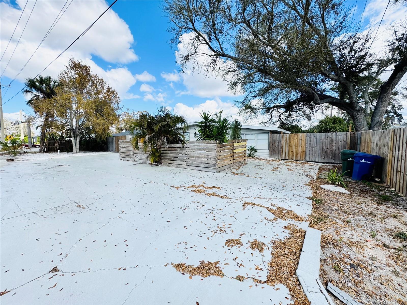 WESLO WILLOWS - Residential Lease