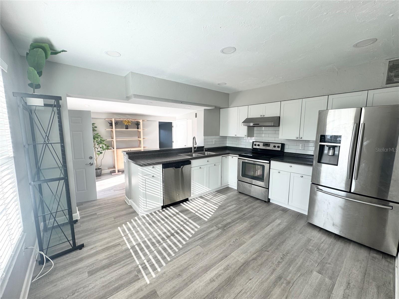 WESLO WILLOWS - Residential Lease