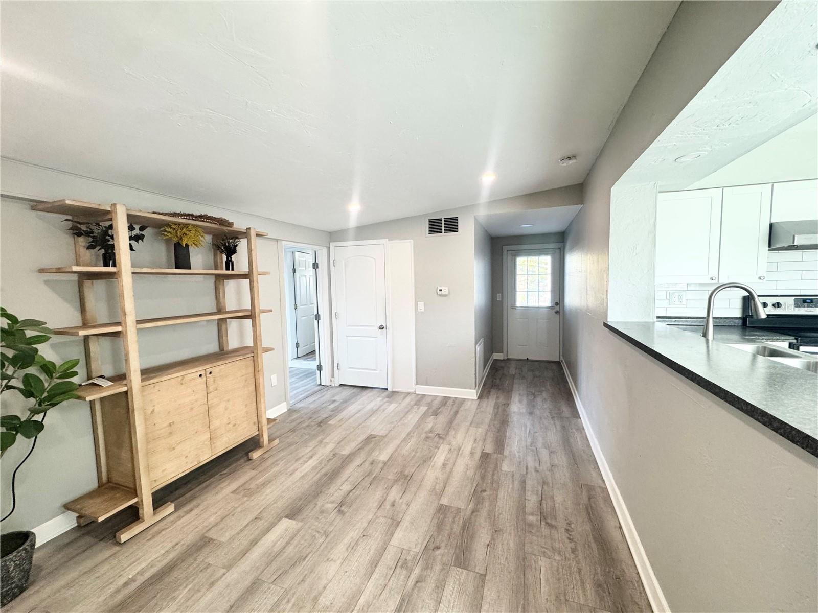 WESLO WILLOWS - Residential Lease