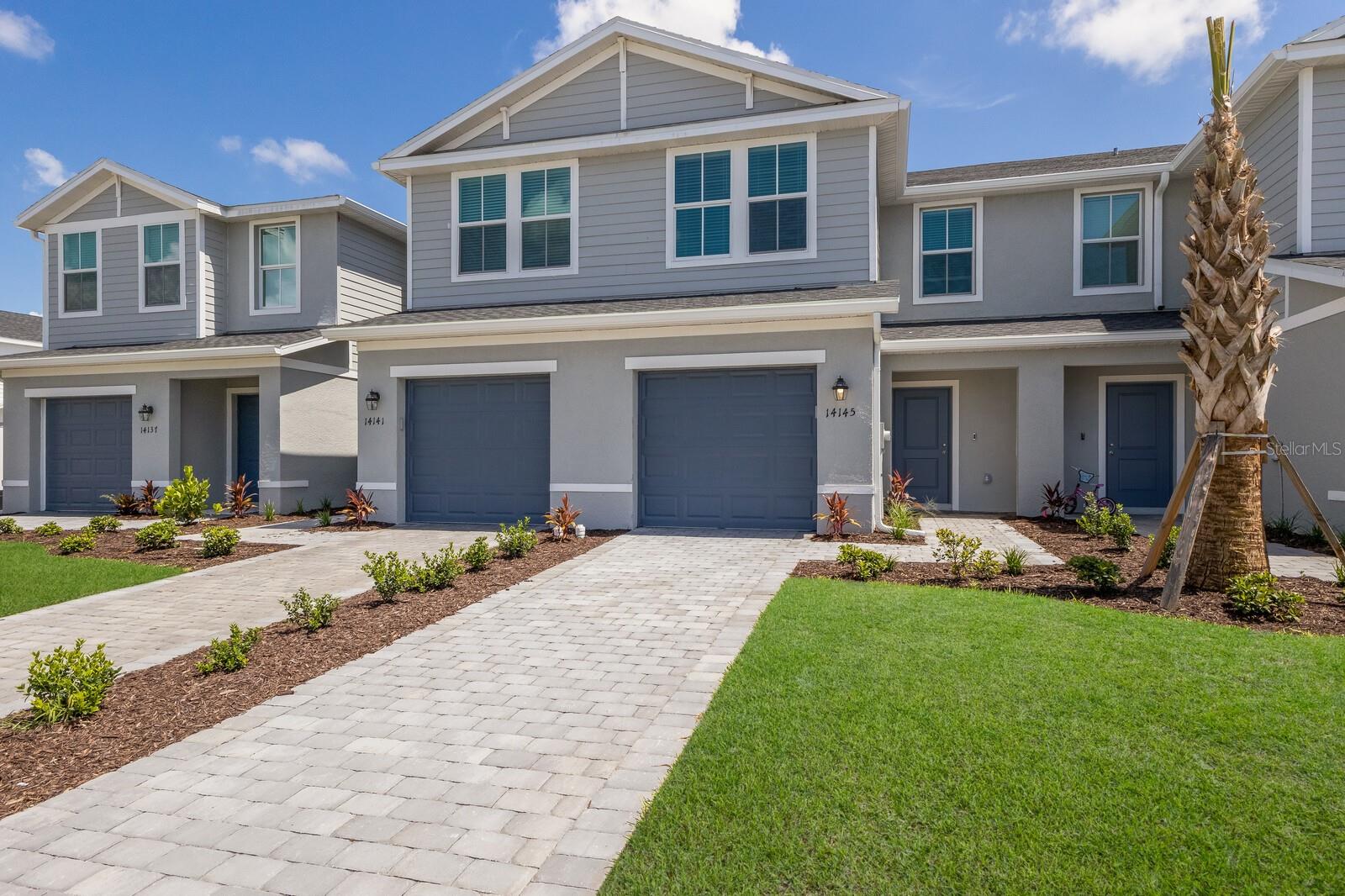 Available October 1st – 3 Bed, 2 Bath Home in Aurora at Lakewood Ranch!
Move in to this 3-bedroom, 2-bath Townhouse featuring an open-concept layout, modern kitchen, and a spacious primary suite with a walk-in closet. Enjoy a 1-car garage, and low-maintenance living. Aurora offers resort-style amenities including a clubhouse, pool, and playground—all located in the heart of Lakewood Ranch with easy access to dining, shopping, and top-rated schools.
