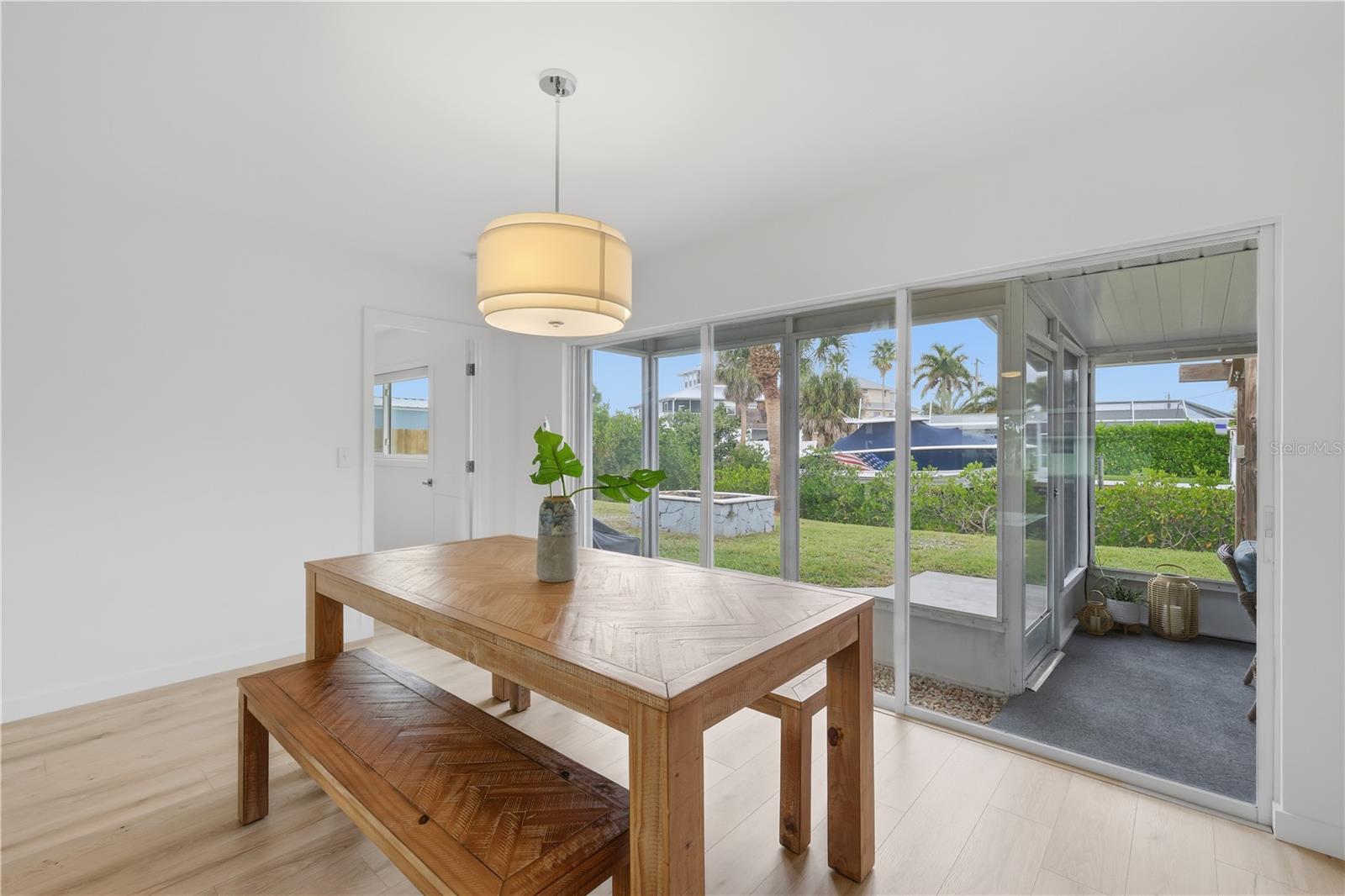 DONA BAY SHORES - Residential