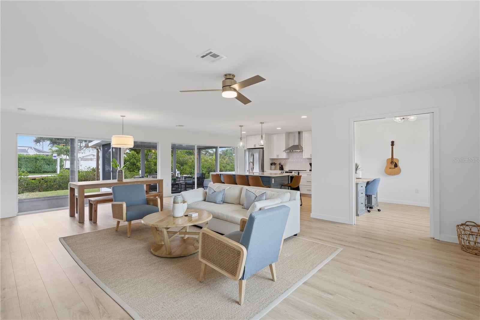 DONA BAY SHORES - Residential