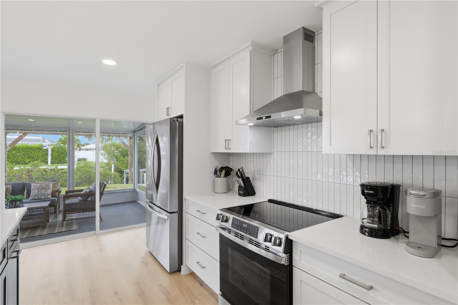 DONA BAY SHORES - Residential