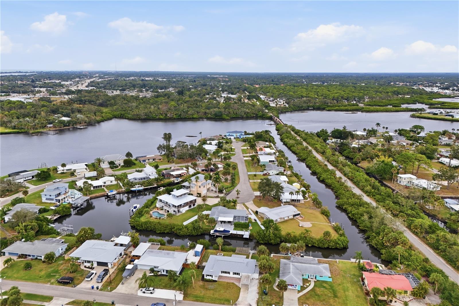 DONA BAY SHORES - Residential