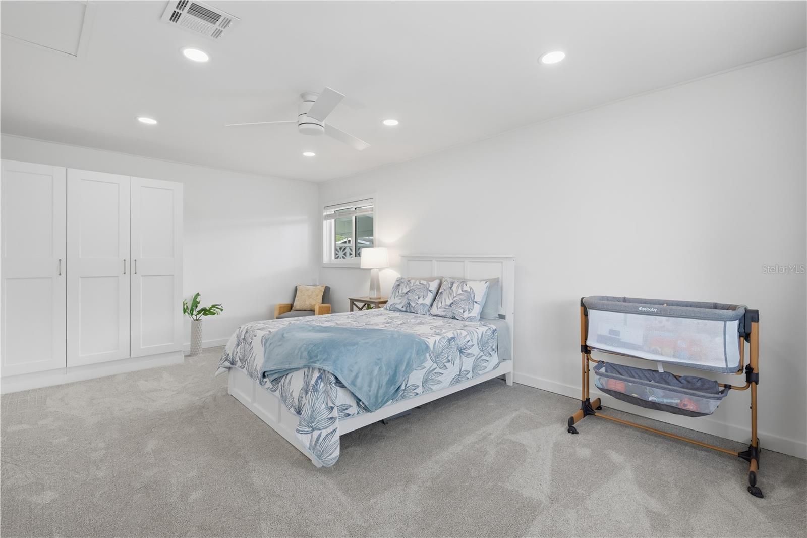 DONA BAY SHORES - Residential