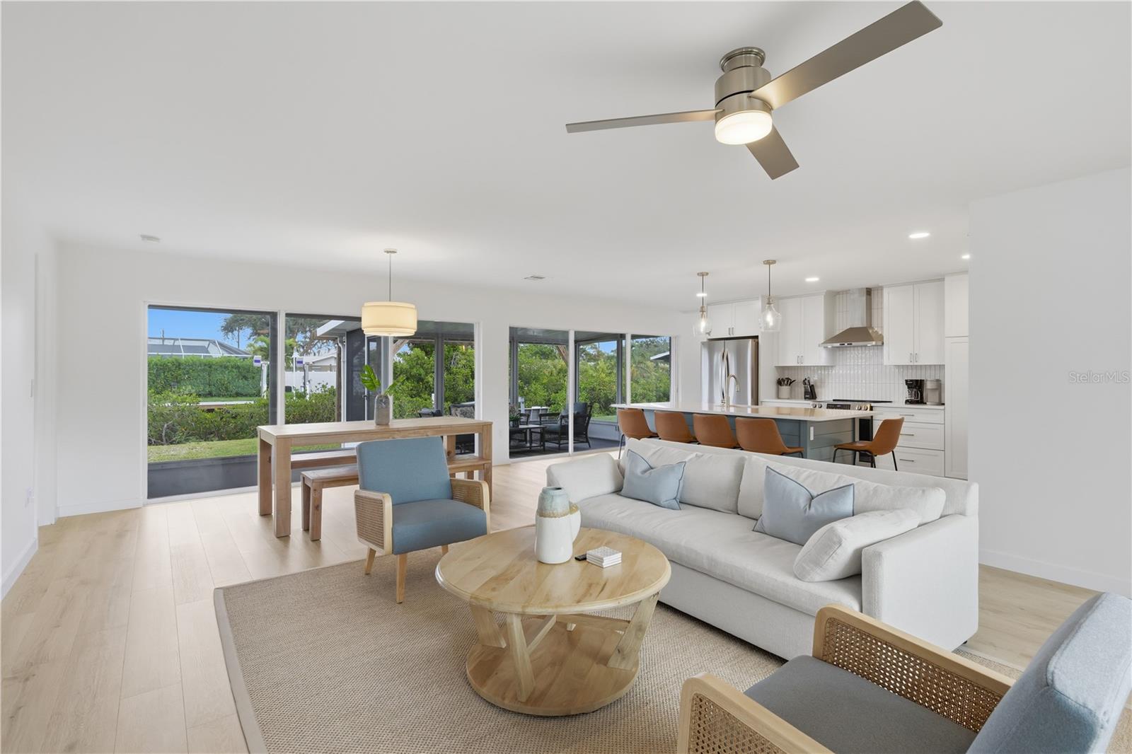 DONA BAY SHORES - Residential