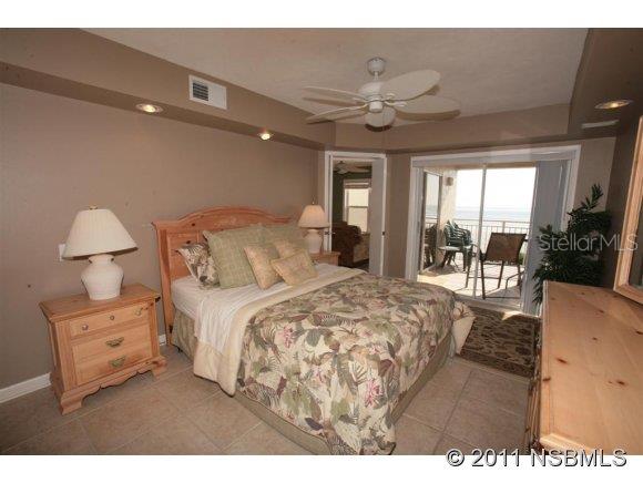 Palm House Condo - Residential