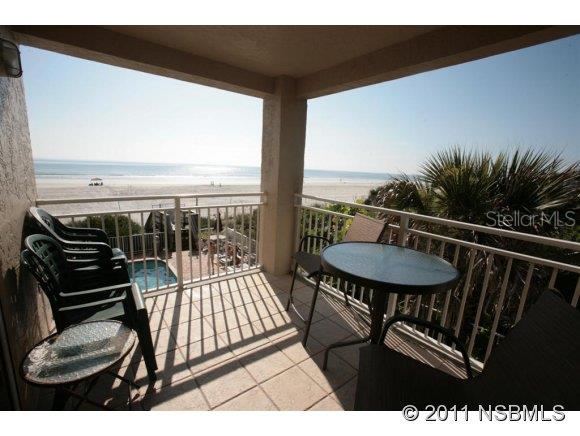 Palm House Condo - Residential