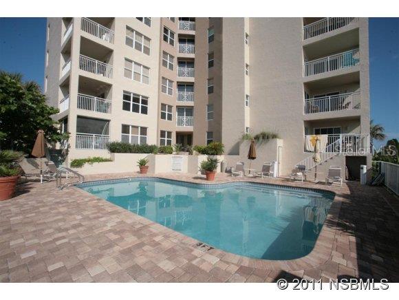 Palm House Condo - Residential