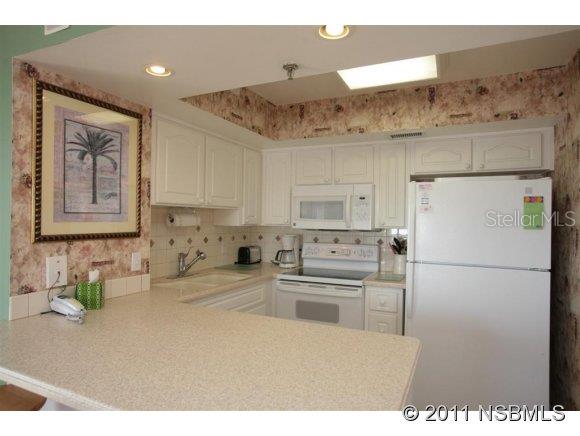 Palm House Condo - Residential