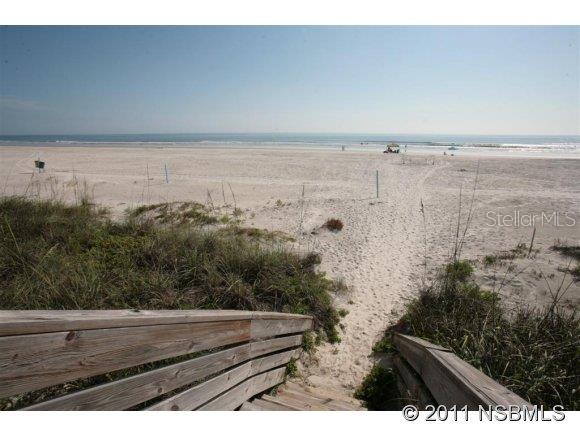 Palm House Condo - Residential