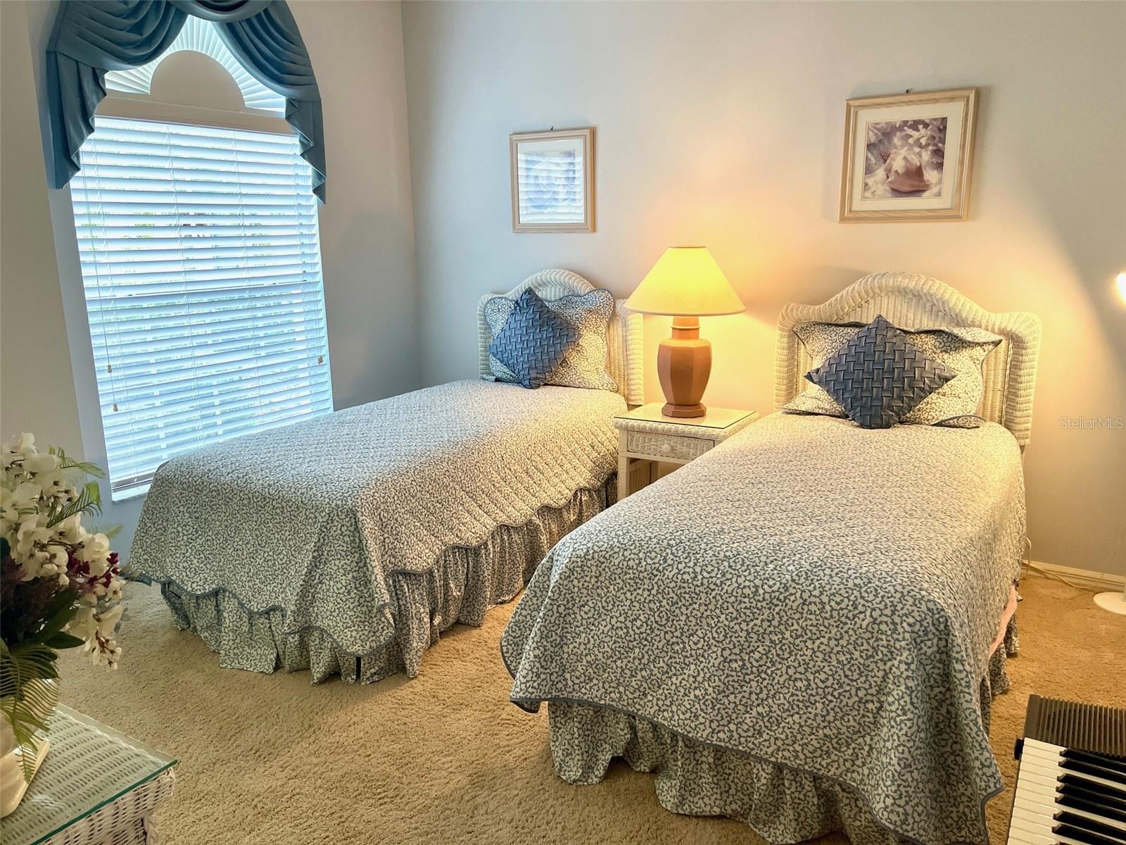 TARA VILLAS OF TWELVE OAKS - Residential