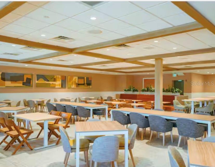 SUNSET WALK HOTEL CONDO PH 1 - Residential