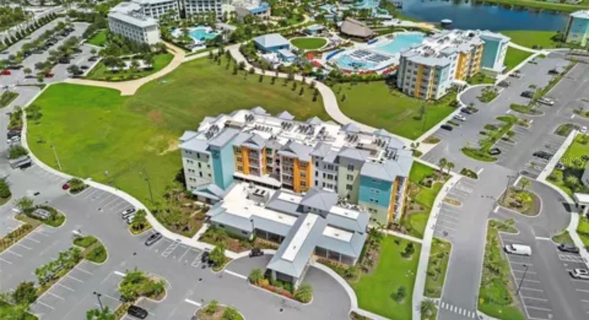 SUNSET WALK HOTEL CONDO PH 1 - Residential