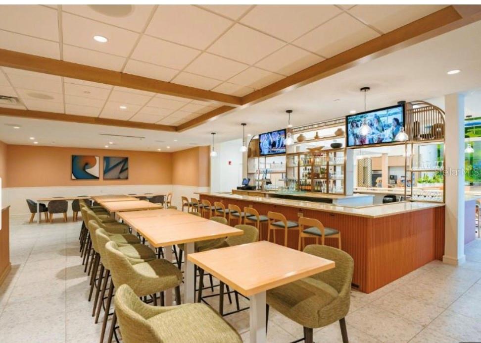 SUNSET WALK HOTEL CONDO PH 1 - Residential