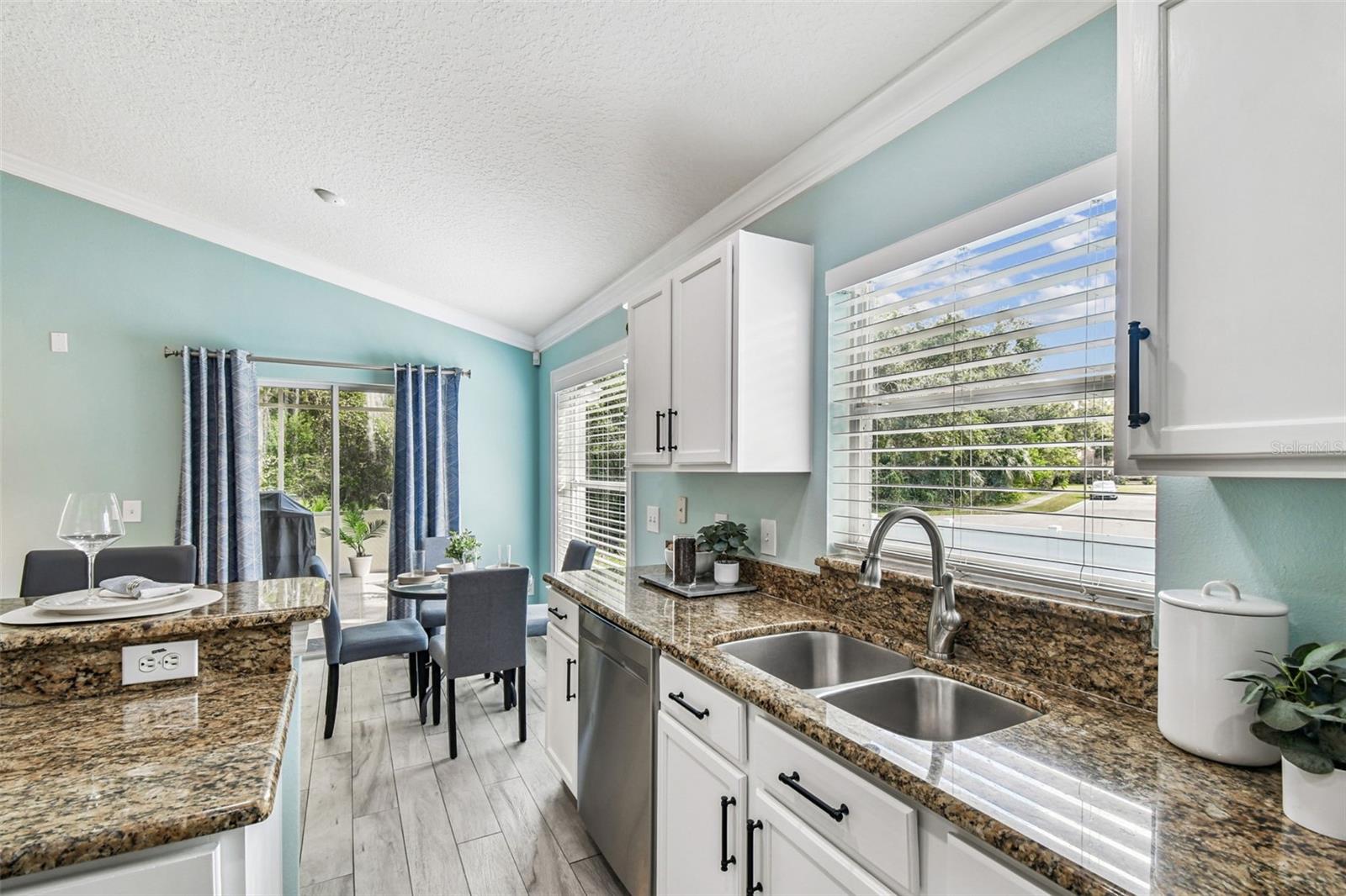 FAWN LAKE PH V - Residential Lease