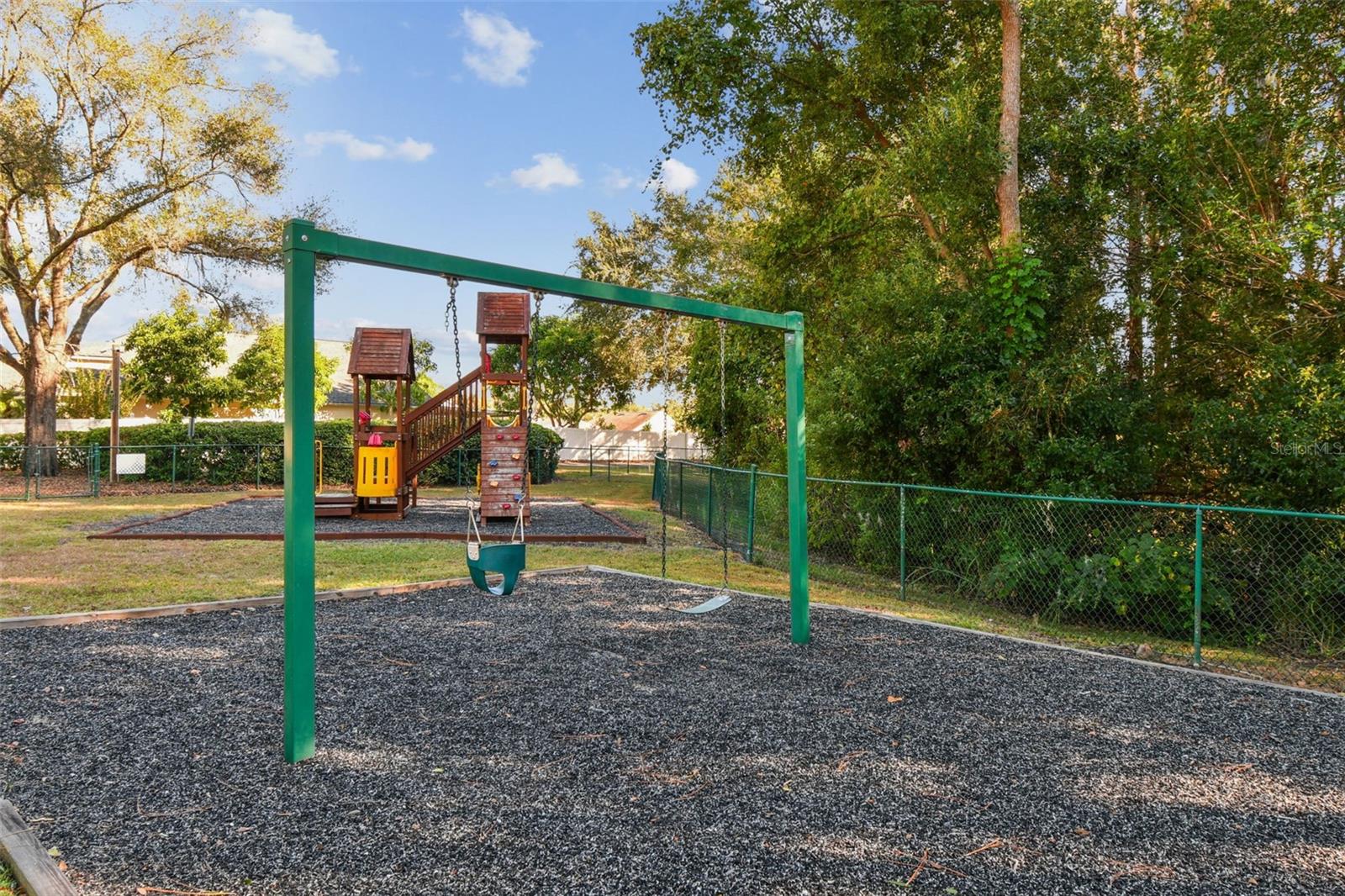 FAWN LAKE PH V - Residential Lease