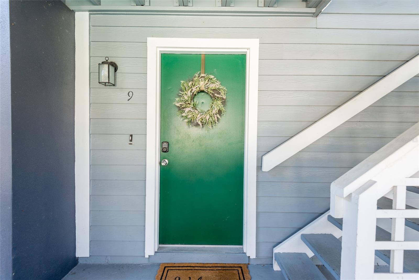 606 S ALBANY AVENUE 9