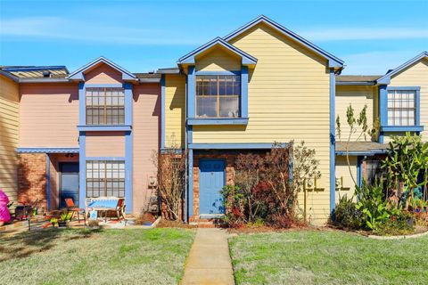 Photo of 2954 Embassy Court, Casselberry, FL 32707 (MLS # O6378356)