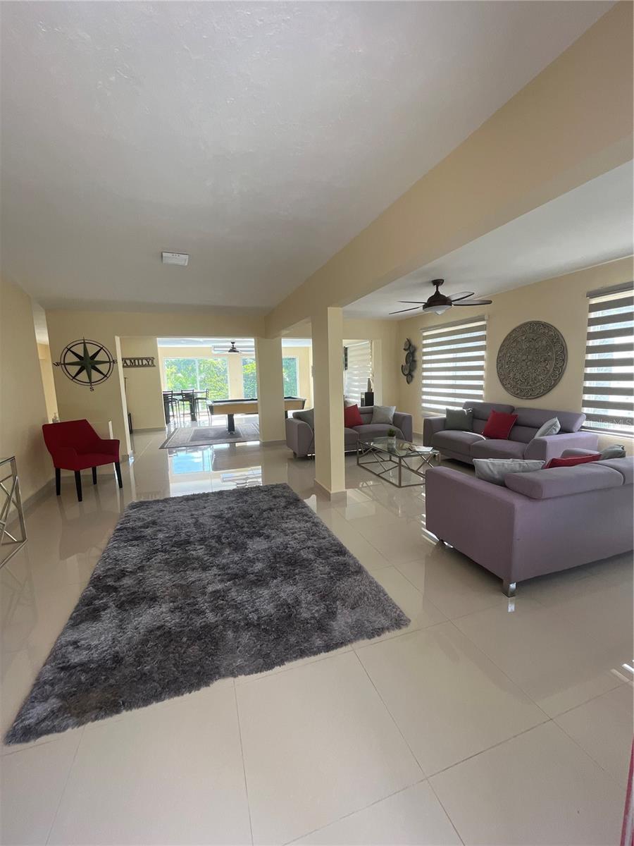 ROBLE VALLEY - Residential