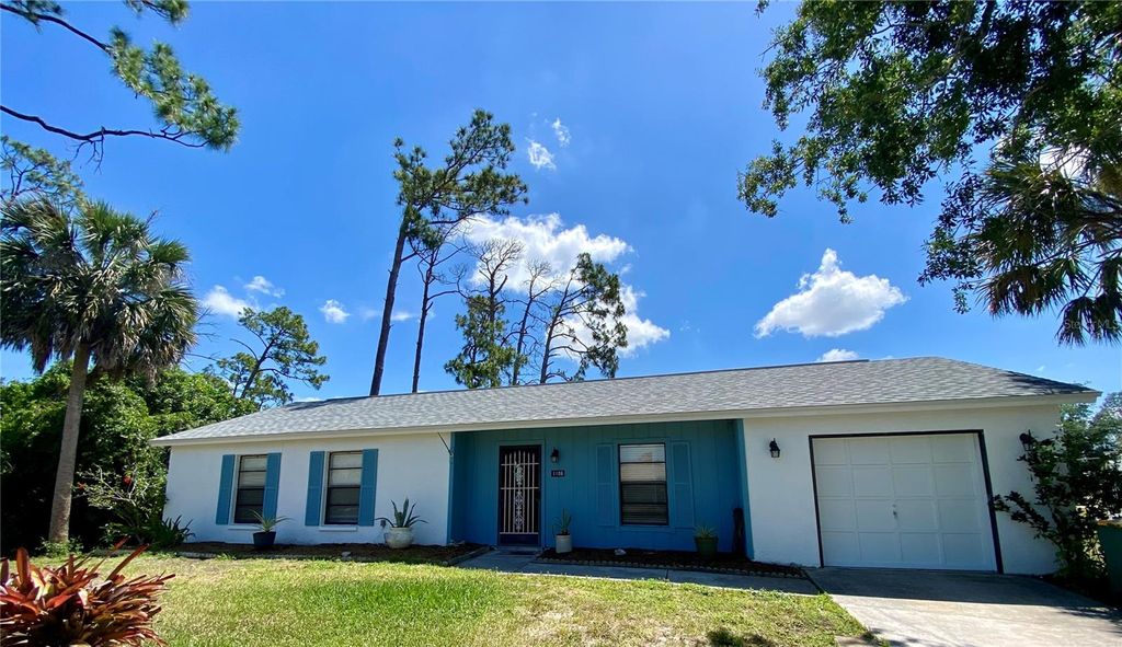 Photo of 1106 Northview Street, Port Charlotte, FL 33952 (MLS # C7514233)