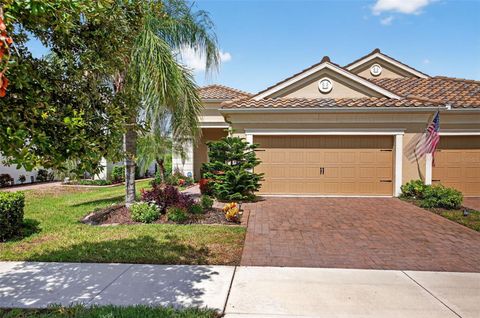 Photo of 21632 Winter Park Court, Venice, FL 34293 (MLS # N6139675)