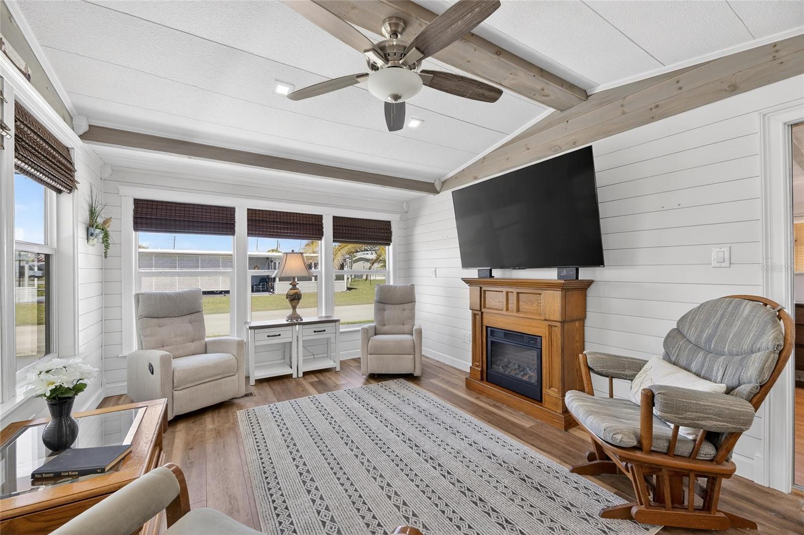 BETMAR ACRES - Residential