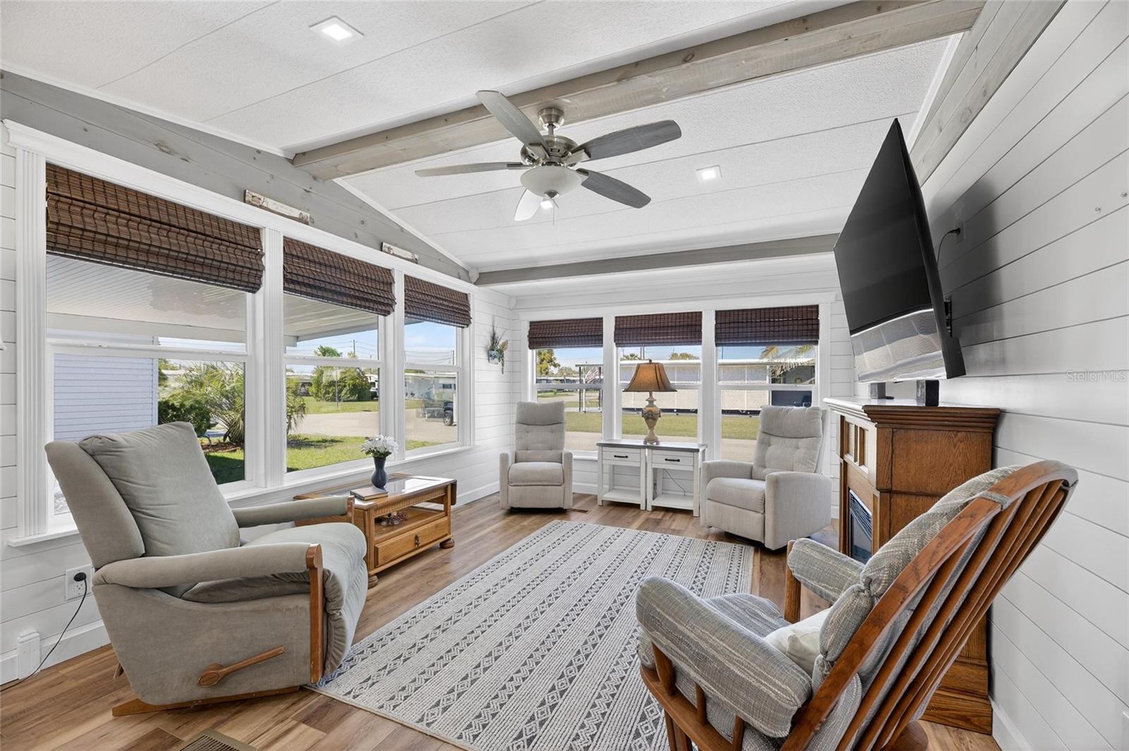 BETMAR ACRES - Residential