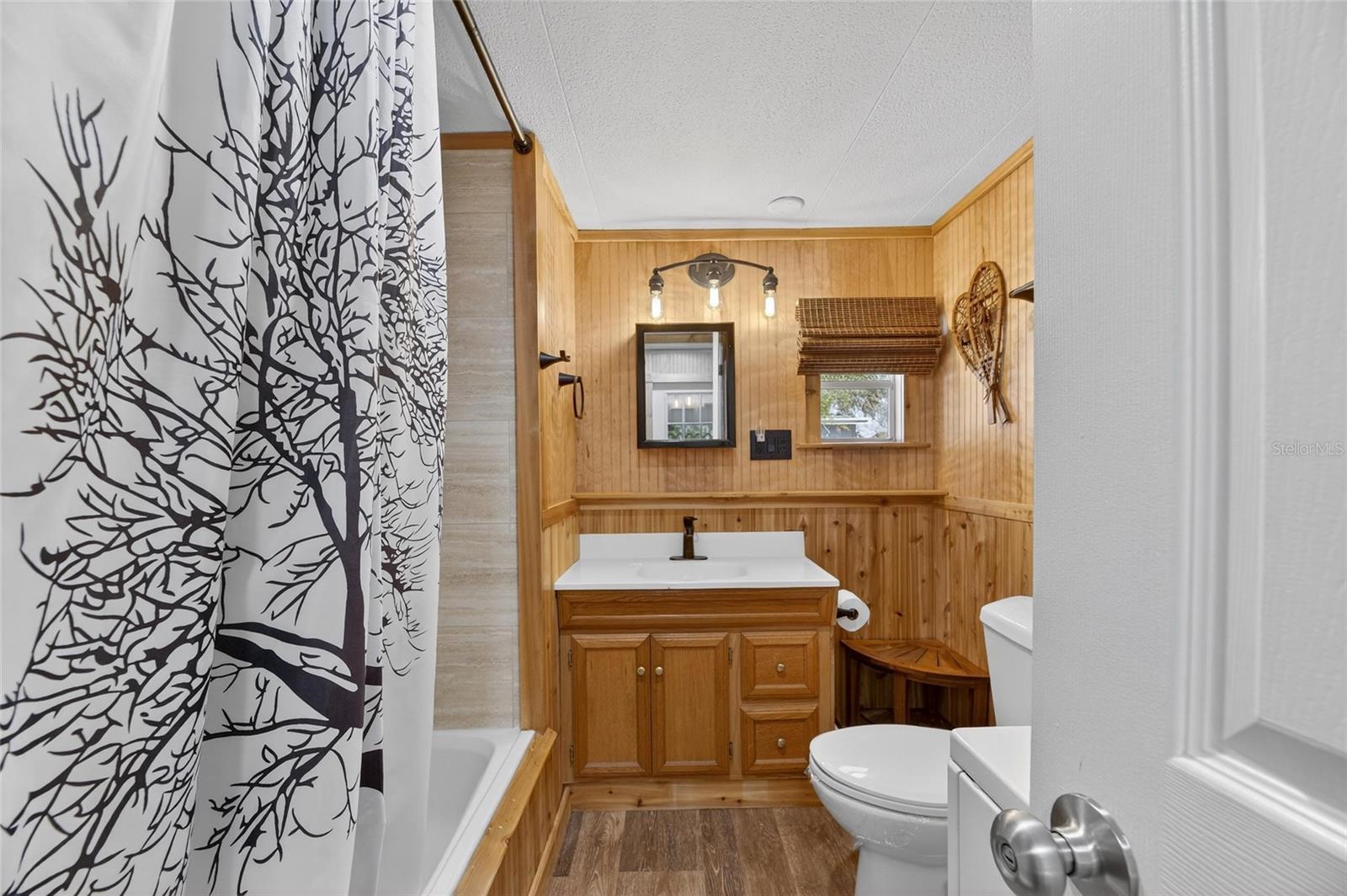 BETMAR ACRES - Residential