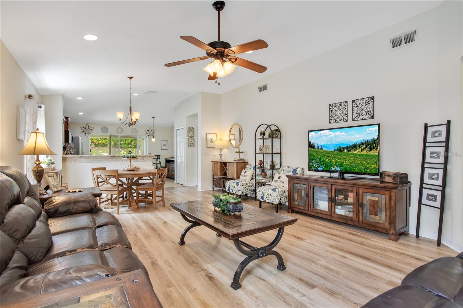 11607 HAMMOCKS GLADE DRIVE
