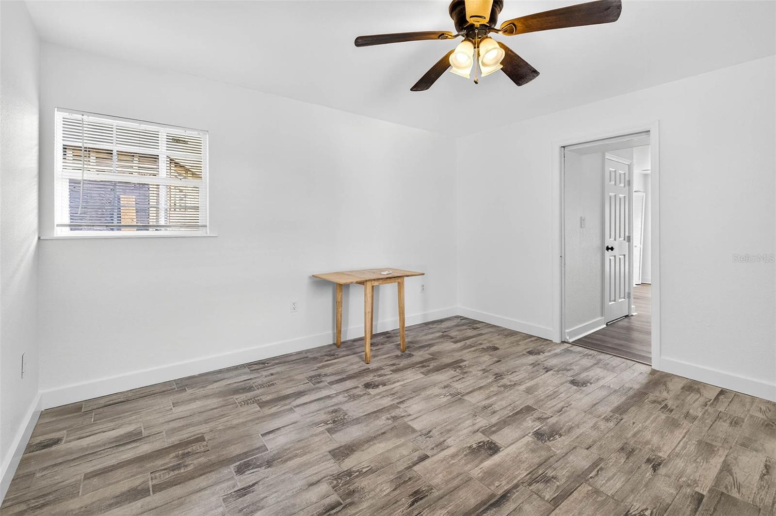 COLLURA SUB 1ST ADD - Residential Lease