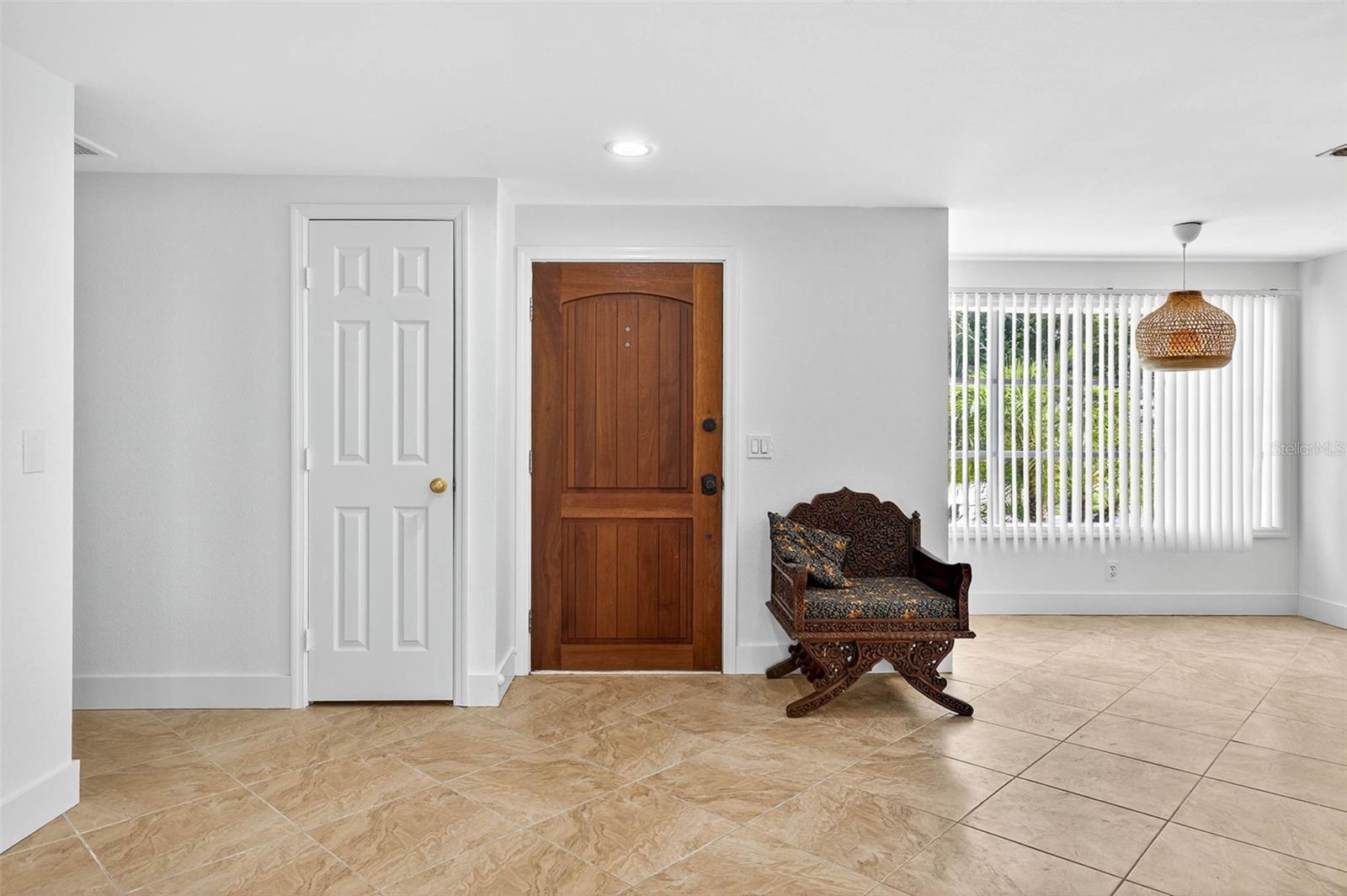 COLLURA SUB 1ST ADD - Residential Lease