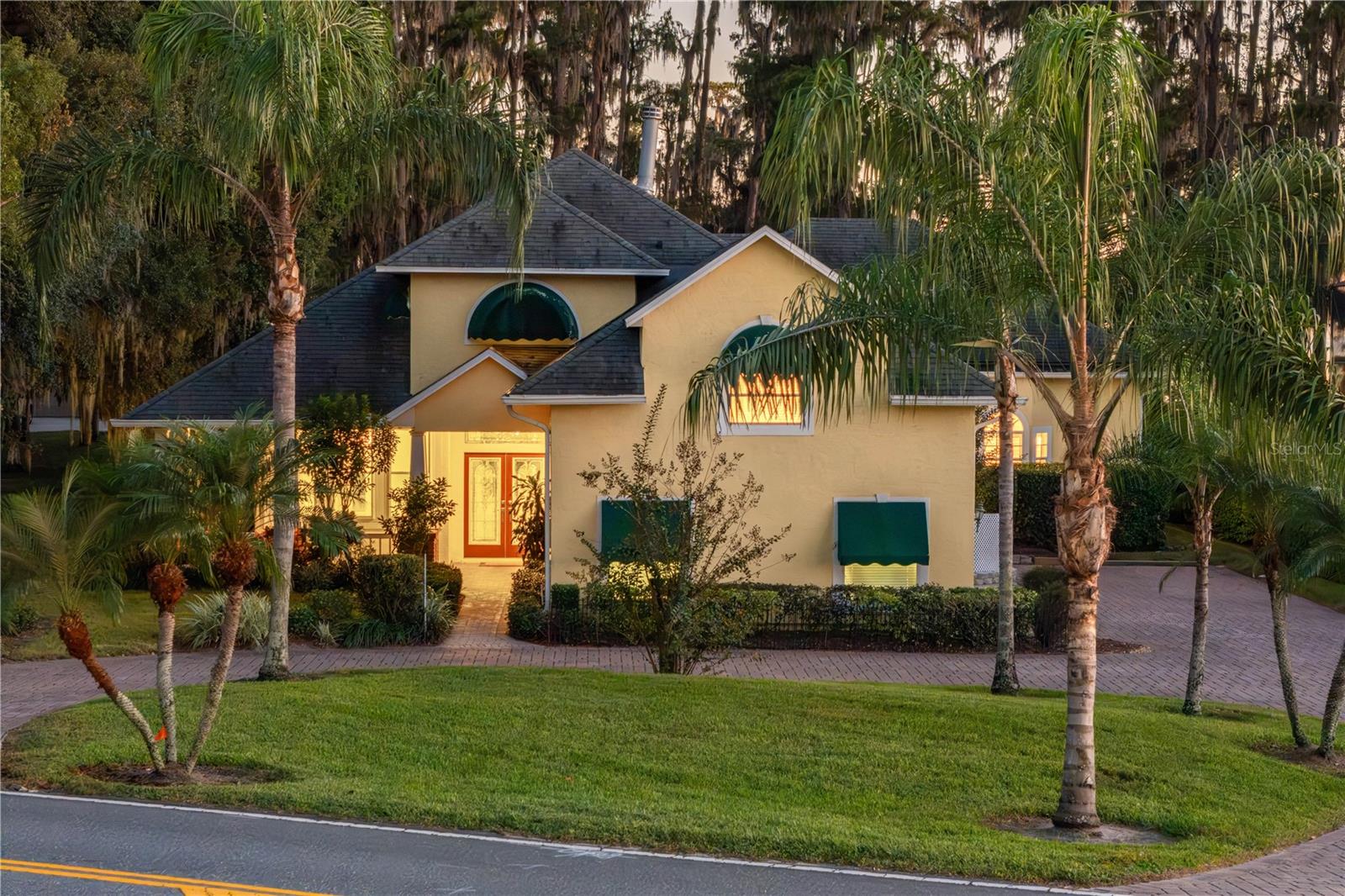 MONTE VISTA PARK FARMS #25 - Residential