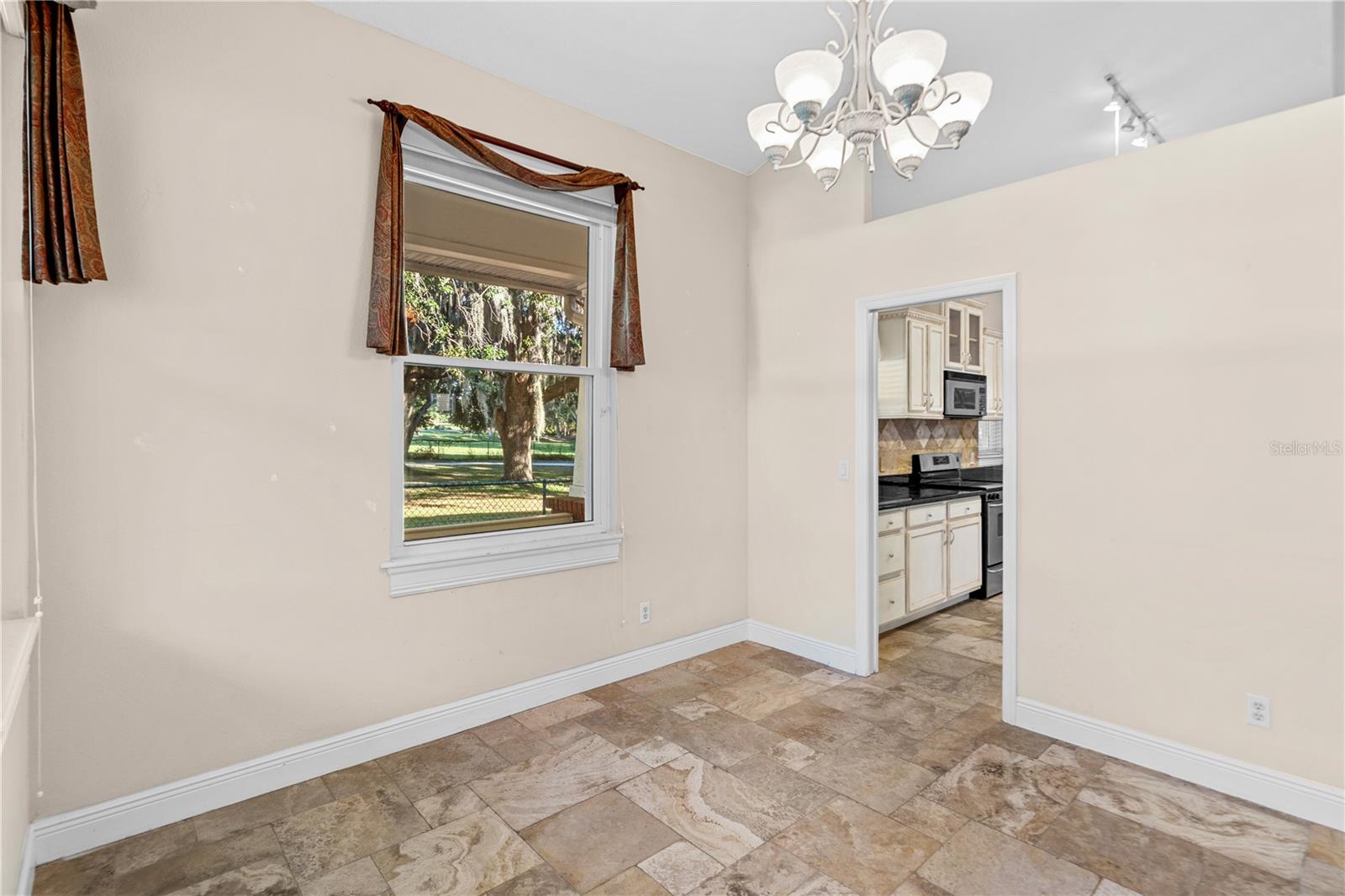 MONTE VISTA PARK FARMS #25 - Residential