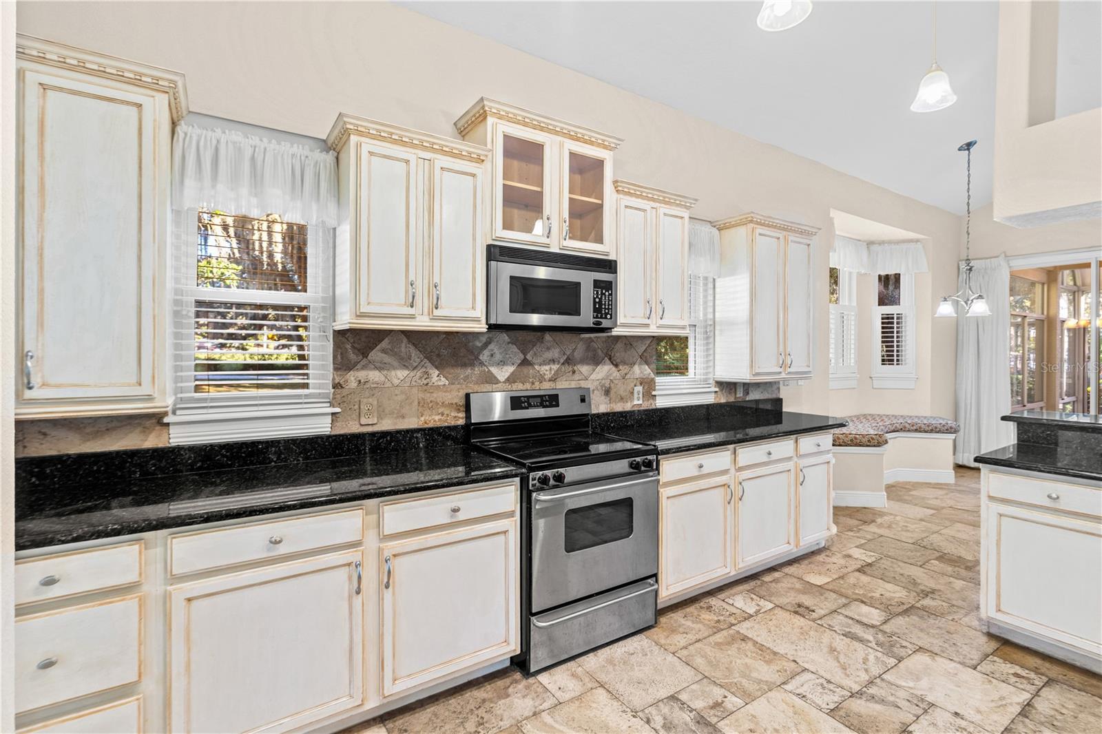 MONTE VISTA PARK FARMS #25 - Residential